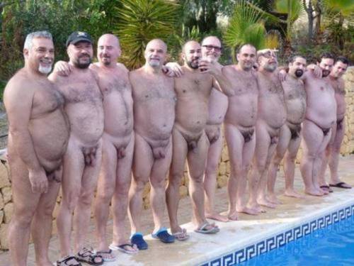 forrealnudistsnaturists:Theessence of nudism/naturism - is forthe promotion of non-sexual nakedness.