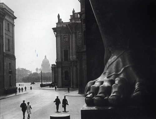vintageeveryday - At the Hermitage, Saint Petersburg, 1930.