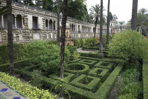 GoT 5x06 - “Unbowed, Unbent, Unbroken” set: Dorne.