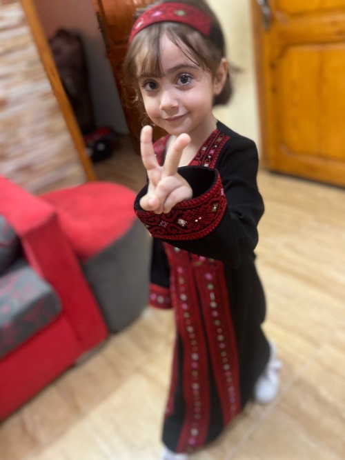 Eleen, A Beautiful And Beloved Little Girl, Loves Life And Fills It With Joy. Despite Her Young Age,