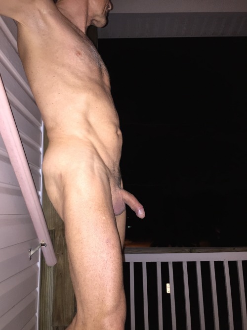 pov-selfies-and-more:  Nightwalk on a staircase