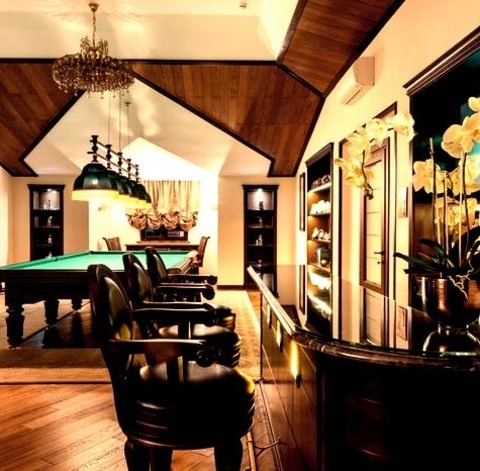 U-Shape - Farmhouse Home Bar