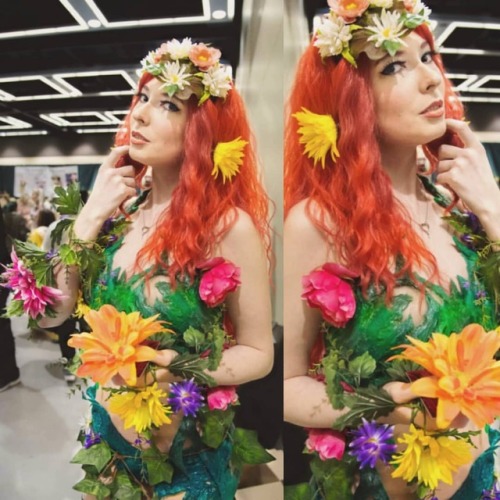 Poison ivy head shot -@clumsybob  - - #bangbangneko #cosgirl #cosplayer #cosplay #poisonivy #poisoni