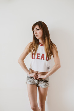 captainhanski:  Hannah Ray in Drop Dead Clothing photo by Ron Khy edit by Hannah Ray - twitter | instagram | blog 