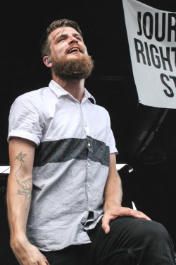 nlbphotos:    Trenton Woodley || Hands Like HousesVans Warped Tour | Houston TexasJune 26th 2015 CoogRadio.com     That beard 😍