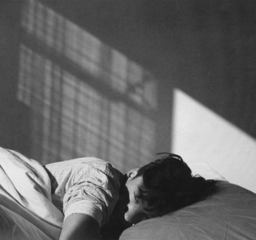 an-overwhelming-question: Herbert List - Waking Up, Hamburg, 1930