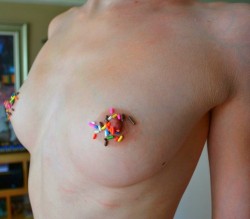 naughtythoughts1988:  generalphaze:  fuckin titty sprinkles  I’d totally be the one to do this! But then be sad because I cant lick them off myself. LOVE SPRINKLES haha 