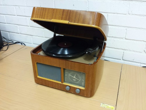 SRA / L.M Ericsson Radiola Duett 2526V Tube Receiver With Garrard Model S Record Player, 1952