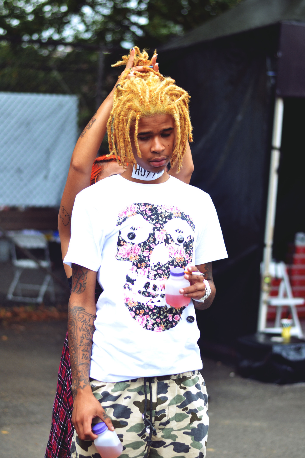 s1uts:  s-implysatisfied:  briannaroye:  Candids @ afropunk 2014 by Brianna Roye