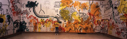 twixnmix:  Keith Haring posing in front his mural at Cranbrook Academy of Art Museum, Bloomfield Hills, Michigan. 1987.  Photos by Tseng Kwong Chi  