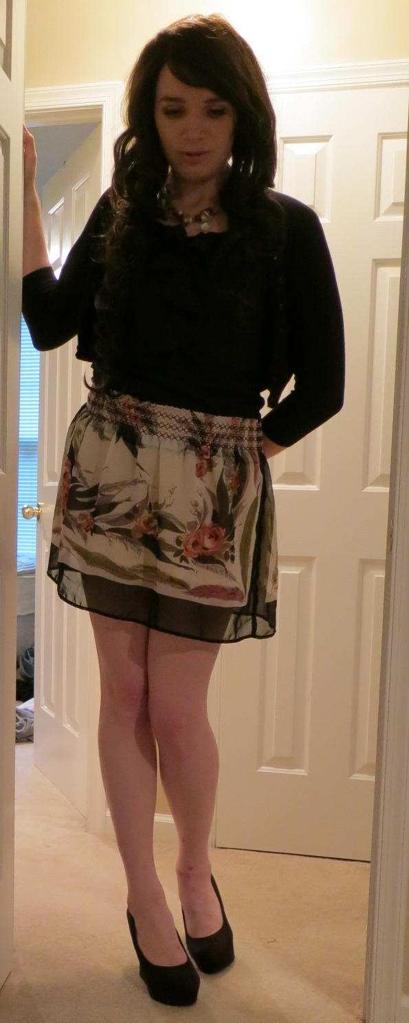 morecrossdressers:  My blog: http://morecrossdressers.tumblr.com/