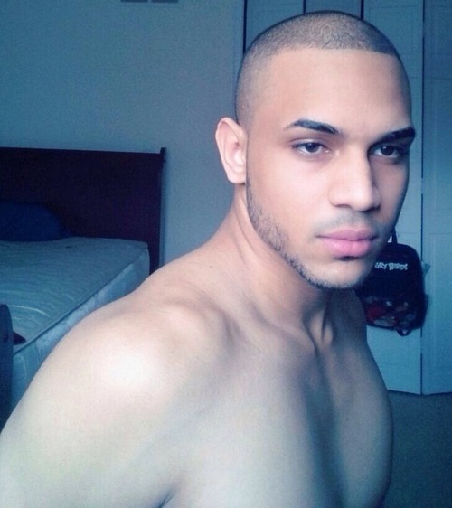 bate-orade:  bate-orade:bello3118 is so hot!!! Submit Your PicsMasturbate With Me ;) bello3118