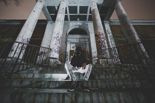 subciity:  undisclosed, 2015 feat. @bleuetrouge