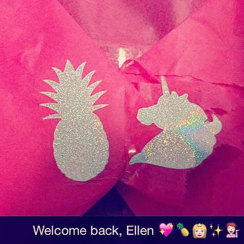 #pineapple #unicorn #glitter = #thebestkindofmail @wildeathrt#ifindyourlackofunicornemojidisturbing