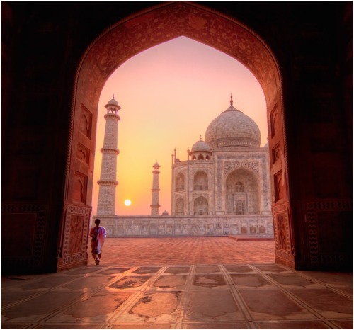 Sex Mesmerize me (sunrise over the Taj Mahal) pictures