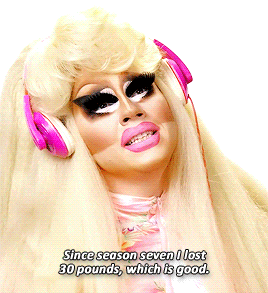 trixiesmattel: (x)