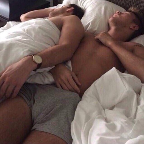 jacksnewdick:  fitsoutherngent: { Living in my truth one post at a time } Men loving men01449.