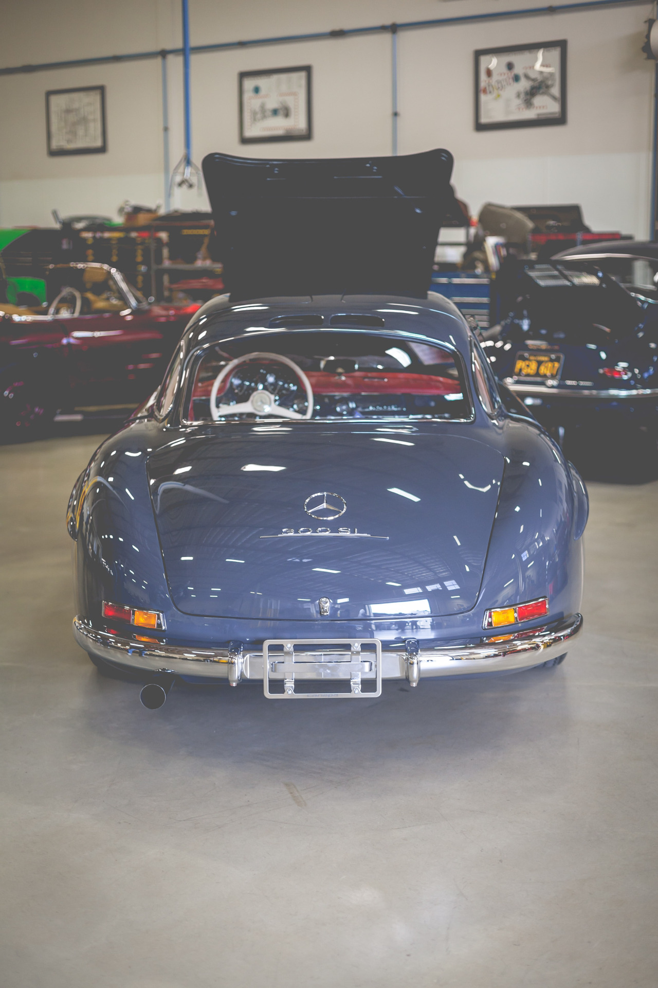 how2photo:  Gorgeous 300SL