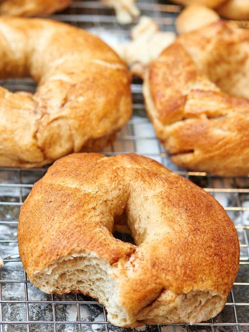 foodffs:  CINNAMON SWIRL BAGELS WITH HONEY WALNUT CREAM CHEESEReally nice recipes. Every hour.Show me what you cooked!