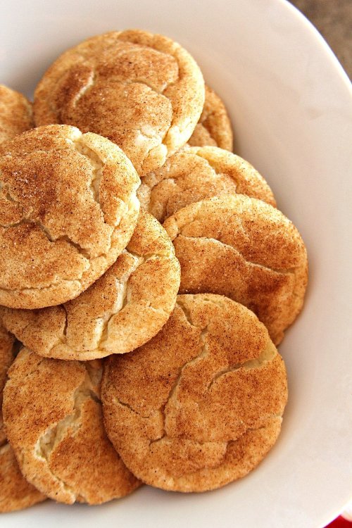 foodffs:  Disneyland’s Snickerdoodle Cookies Really nice recipes. Every hour. Show me what you cooked! 