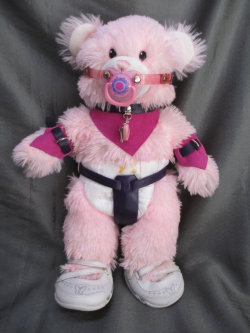 kinkyshops4you:   BDSM ‘Fetibear’ Kinky Bear, Teddybear, Plushie, Stuffie Dressed in Leather kink outfits by SubSpaceLeathers1  