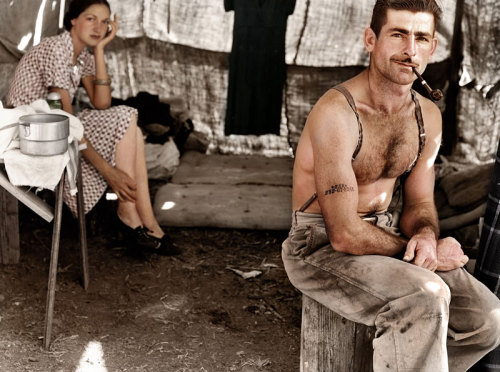 heliumtaxihometome:  20 Historic Black and White Photos Colorized      