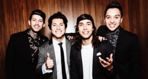 whiskeyxhands:  credit. 