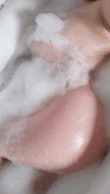callmebabygirll0:just curves and bubbles🧼