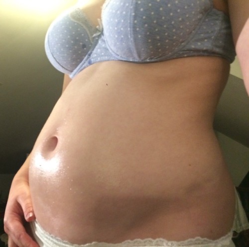 roundmuse:  I seriously wasn’t joking about how big I got last night.