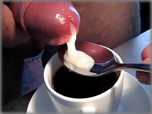 cumingester:Time for a coffee break! two spoons of creamer pleaseI’M A KINKY CUM SWALLOWING PISS DRI