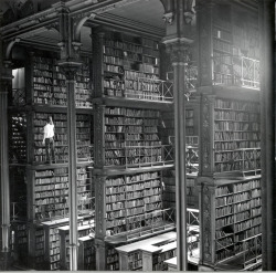 my-retro-vintage:Public Library Cincinnati &amp; Hamilton County, originally built in 1874 and demolished in 1955. It is a crime that this beautiful thing was demolished.