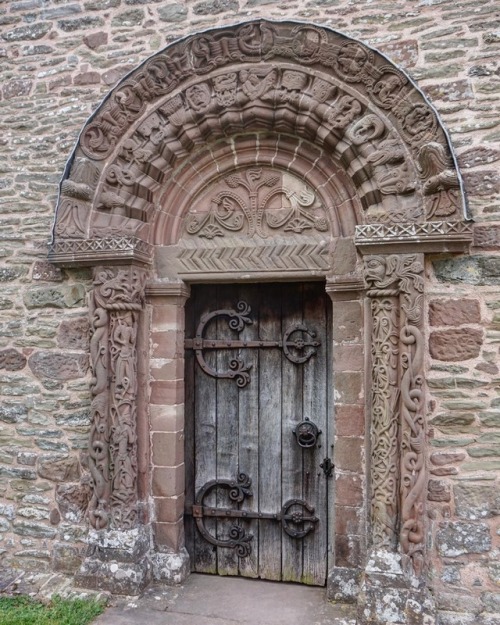 myfairylily:Church of St Mary and St David, Kilpeck, Herefordshire, UK | gwrgant 