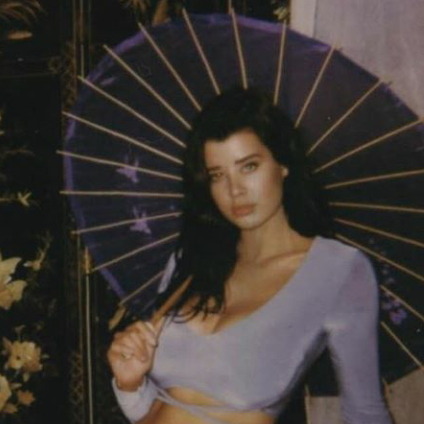 romantic-fool:  If you take to repost, give the credits. sarah mcdaniel icons — like if you liked it or use.
