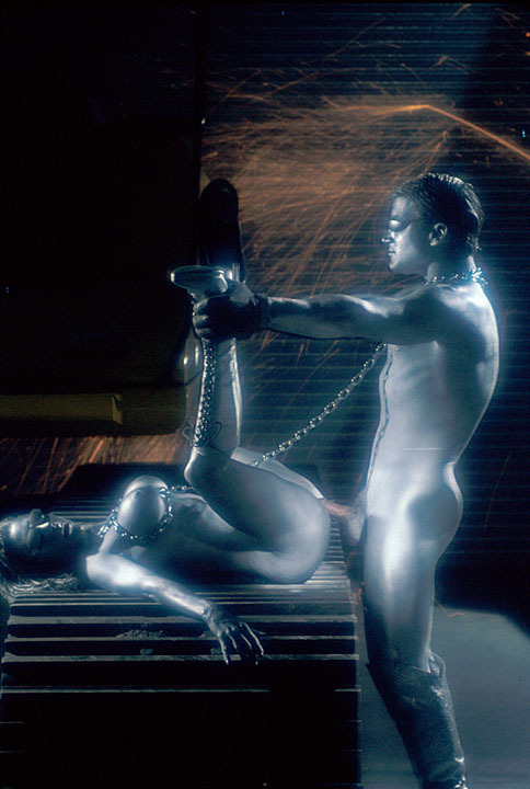Radiation exposure often increases the desire for BDSM play among reactor workers. 