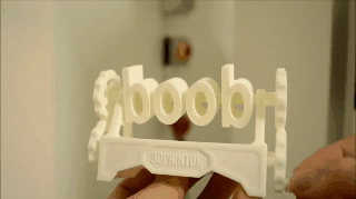 sofapizza:  retrofuturs:  3D Printing  what a time to be alive. 