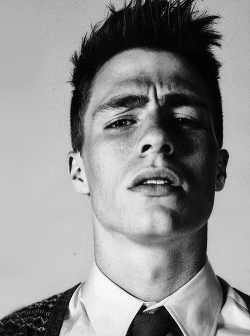 sradhaaa:  lachupacabrrra:  Who is this beautiful creature?! Damn.  its Colton Haynes omg asdfflahajmhaka 