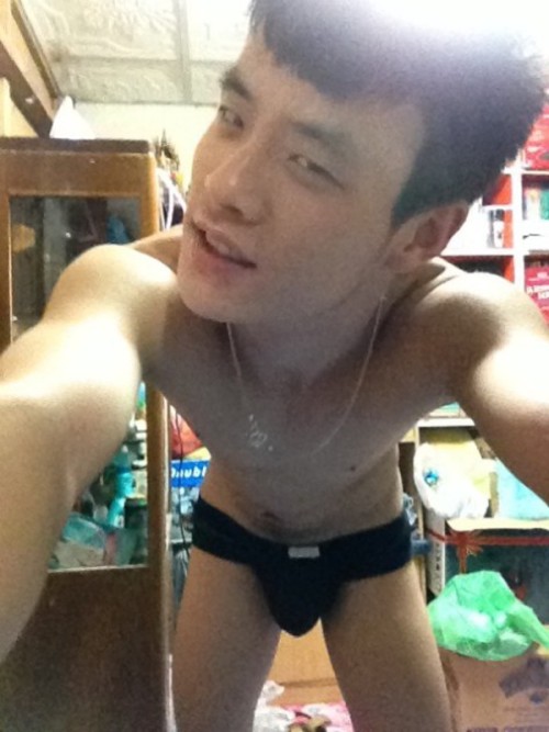 mega-aaaaaaa:  Cute Asian boy 可愛亞洲小男孩         