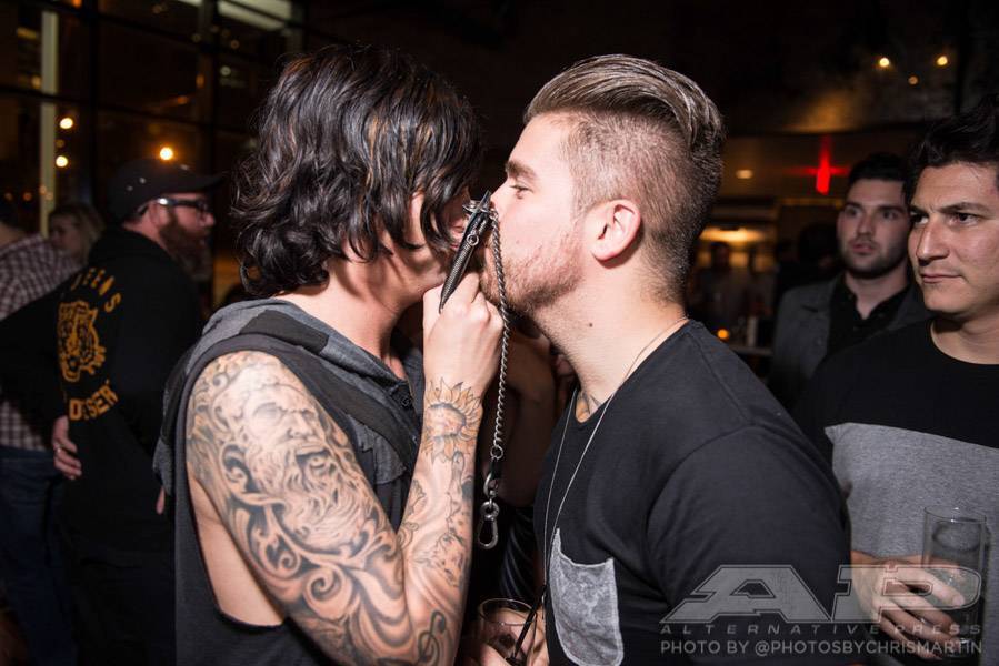 hecklerblr:  I understand his face…