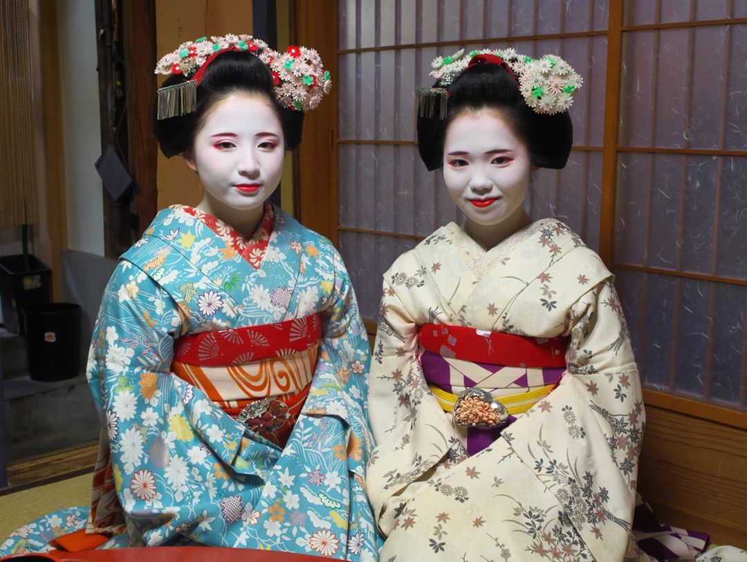 A blog about the maiko and geiko of Kamishichiken