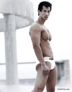 asian-cocks:  Hot Sexy Guys of Tumblrhttp://www.TumblrGuys.com