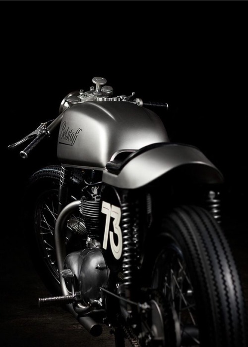 gentlemansessentials:  Cafe Racer    Gentleman’s Essentials