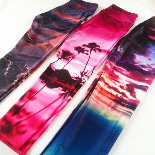 I’m filming a Power Yoga Workout series tomorrow and these gorgeous leggings sent to me from @highfa