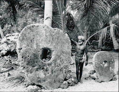 liverodland:Hard-earned cash: The monumental stone coins used by the Yap (Jap) people in Micronesia 