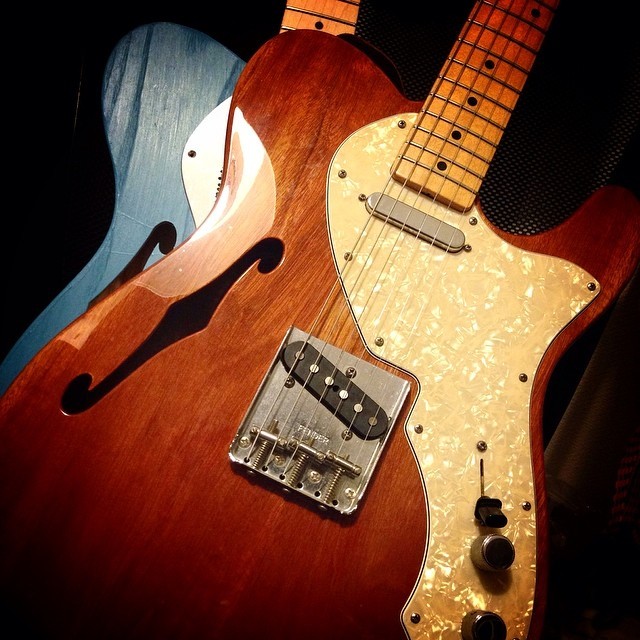 kzht0:
“ Fender Mex Telecaster Thinline ‘69 + Original Telecaster Thinline blue #Fender #Guitar #Telecaster #original_guitar #music #今日のテレキャスター
”