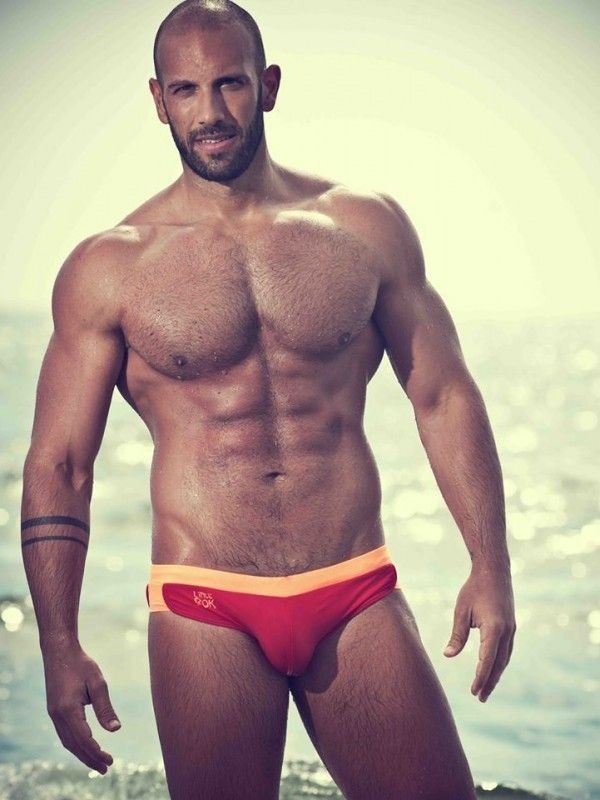 speedobomb:  Shaved bulge Speedobomb 