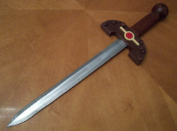 melissa-the-gerudo:  Kokiri sword. rupee