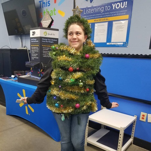 Work was having a tacky sweater contest, so I borrowed a leaf from @avantgeek and became a tree. Fun