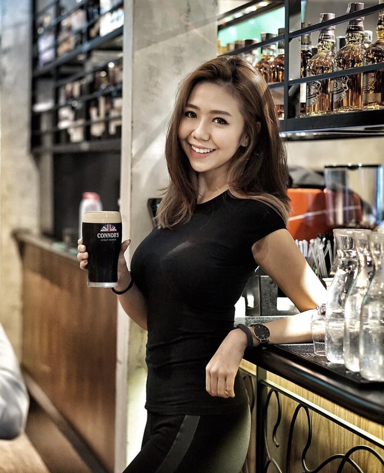 buttface696969:  Tziaa and her beautiful​ fuckin body. I would rape that body forever.