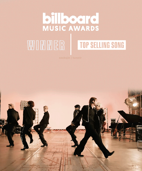 CONGRATULATIONS BTS FOR WINNING ALL 4 AWARDS AT THE BBMAs!
