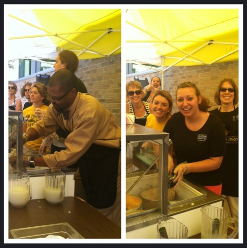 It’s the Admissions Office’s turn to scoop ice cream for Summer Scoops!
-Rhea